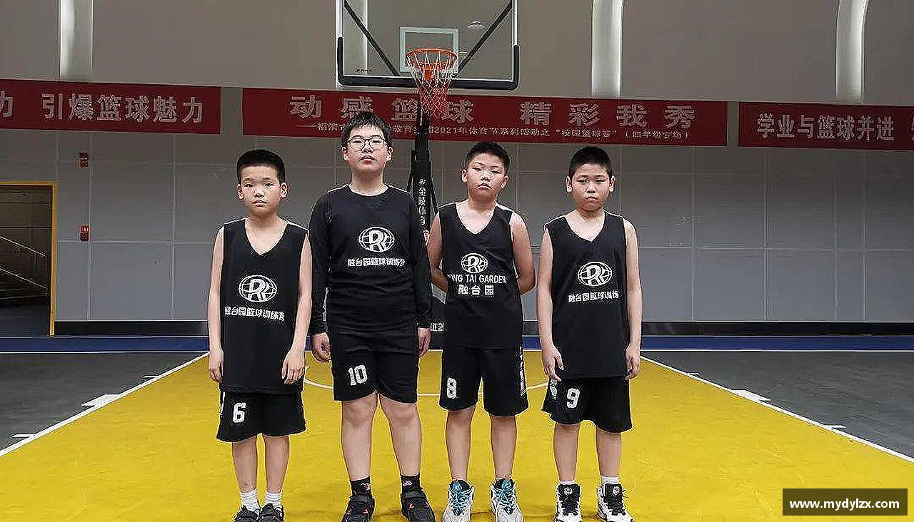 拼搏绽放，青春无悔！